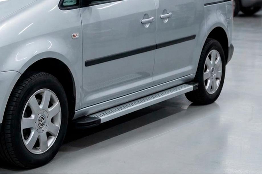 Volkswagen Caddy 2010-2015 Marchepieds Latéraux Maya V2 (2 pcs, Aluminium) Image