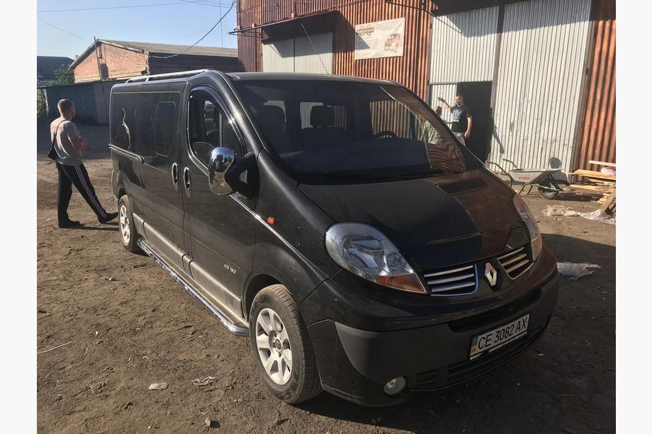 Renault Trafic 2001–2015 Marchepieds Latéraux Premium (2 pcs, Inox) Photo 6