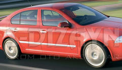 Skoda Octavia II A5 2010-2013 Couvre-moulures (4 pcs, inox) Carmos - Acier Inoxydable Turc photo 2
