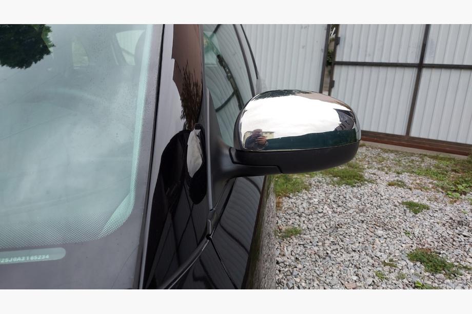 Skoda Fabia 2007-2014 Coques de Rétroviseurs Chromées (Carmos, 2 pcs, Inox) Image