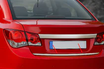 Chevrolet Cruze 2009–2015 Seuil de coffre inox photo 2
