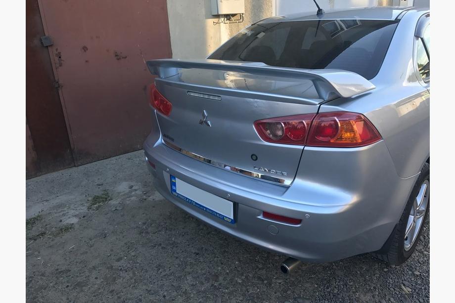 Mitsubishi Lancer X 2008- Seuil de coffre inox OmsaLine - Inox Italien Photo 2