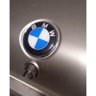 Embleme BMW, Turquie (82mm) BMW Série 3 E30 1982–1994 photo 2