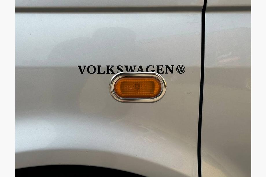 Volkswagen T5 Multivan 2003–2010 Couvre-clignotants chromés (2 pcs, inox) Photo 6