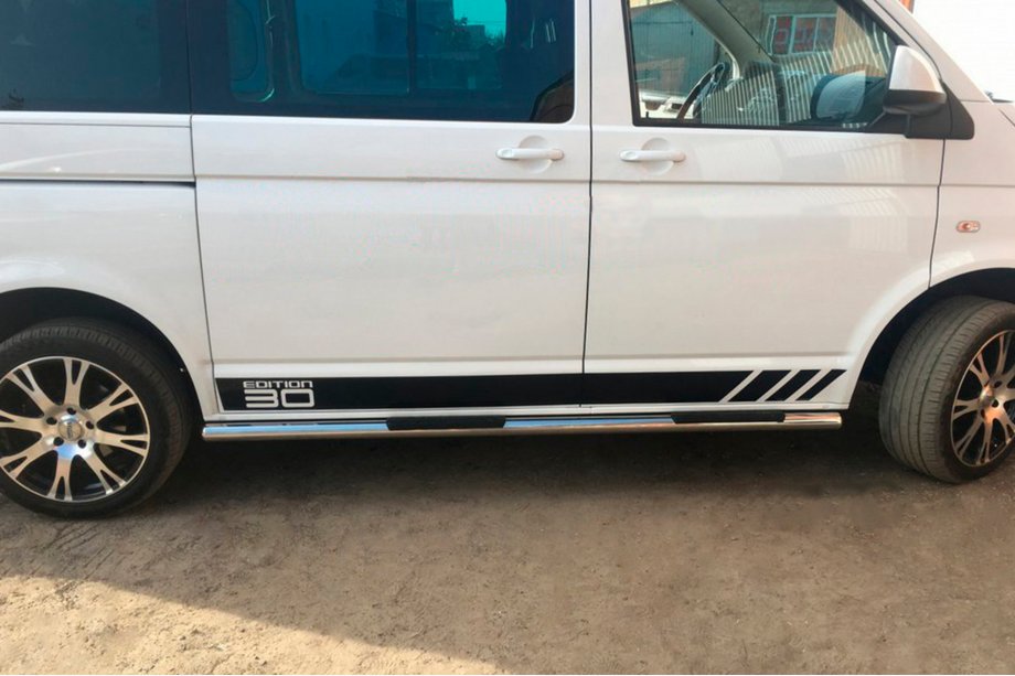 Volkswagen T5 Caravelle 2004-2010 Barres Latérales (2 pcs, Inox) 70mm, Empattement Court Photo 10