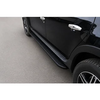 Marchepieds Latéraux Tayga Black (2 pcs, Aluminium) photo 1