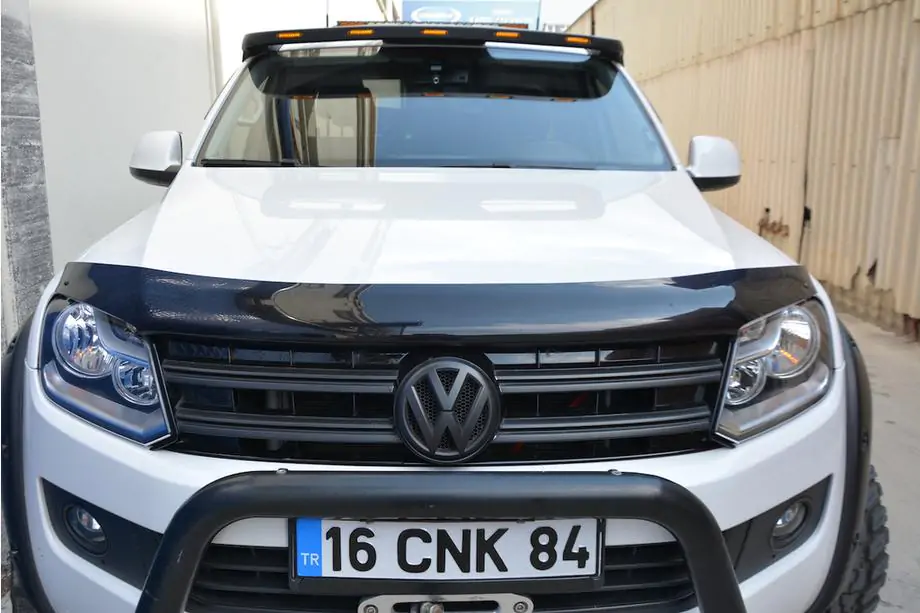 Volkswagen Amarok 2010-2022 Déflecteur de capot (EuroCap) Photo 17