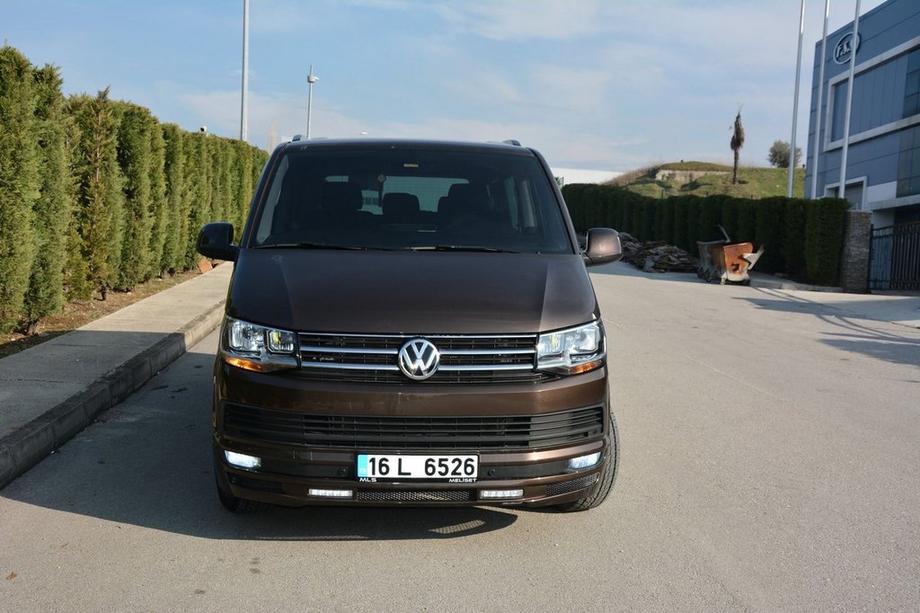 Volkswagen T6 2015-2024 Lame de Pare-chocs Avant Sport 2-LED 2015-2018 (apprêtée pour peinture) Photo 9