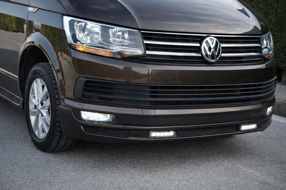 Volkswagen T6 2015-2024 Lame de Pare-chocs Avant Sport 2-LED 2015-2018 (apprêtée pour peinture) Photo 1