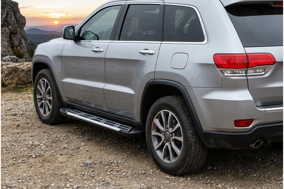 Jeep Grand Cherokee WK2 2010-2021 Marchepieds Latéraux Sunrise (2 pcs, Aluminium) Image