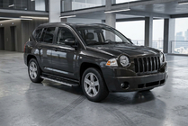 Jeep Compass 2006-2016 Marchepieds Latéraux Maya V1 (2 pcs, Aluminium) photo 1