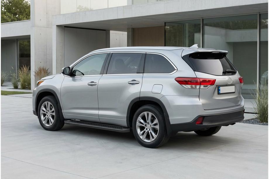 Toyota Highlander 2013-2019 Marchepieds Latéraux Allmond Black (2 pcs, Aluminium) Image