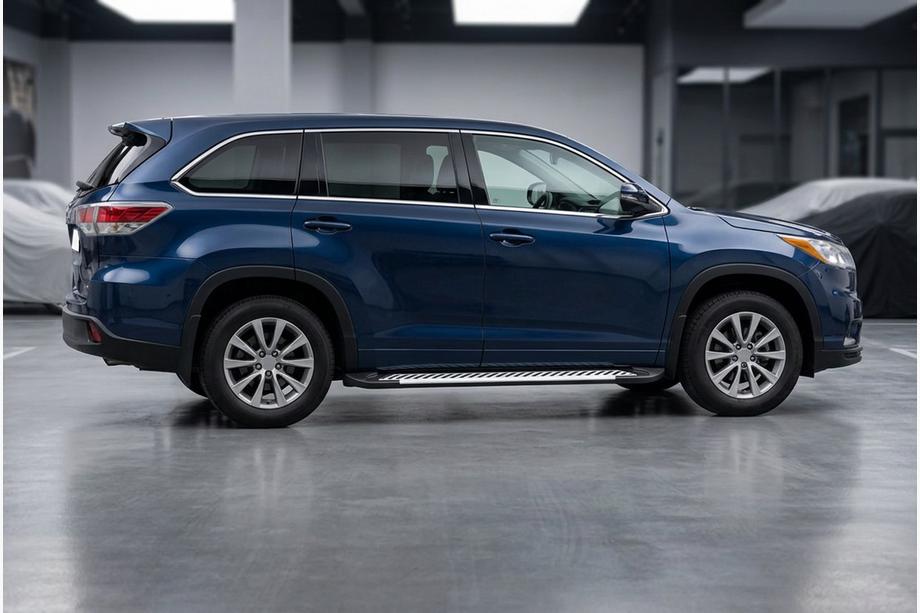 Toyota Highlander 2013-2019 Marchepieds Latéraux Line (2 pcs, Aluminium) Image