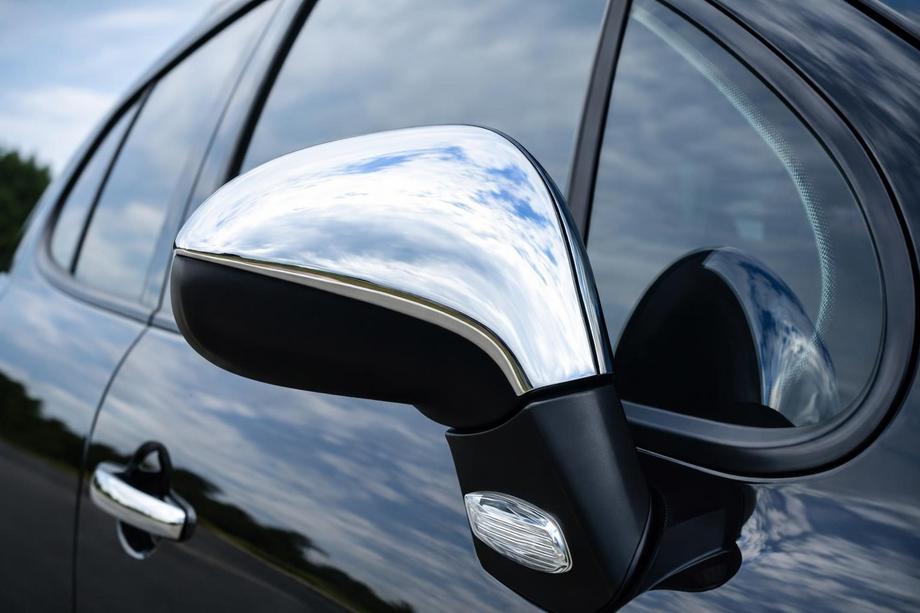 Peugeot 207 2006–2014 Coques de Rétroviseurs Chromées (2 pcs) OmsaLine - Inox Italien Image