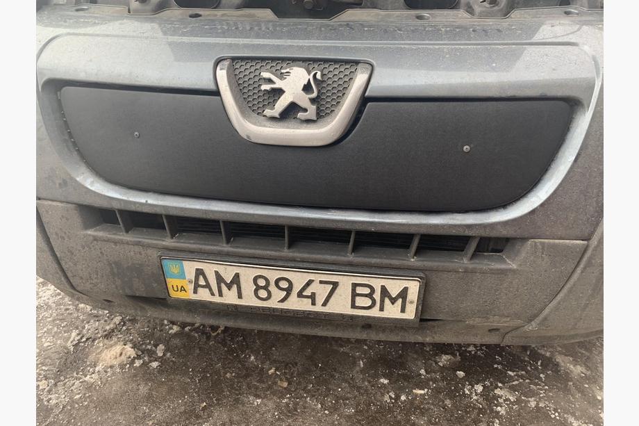 Peugeot Boxer 2006-2025 Grille d'hiver (2006-2014) Brillant Photo 2