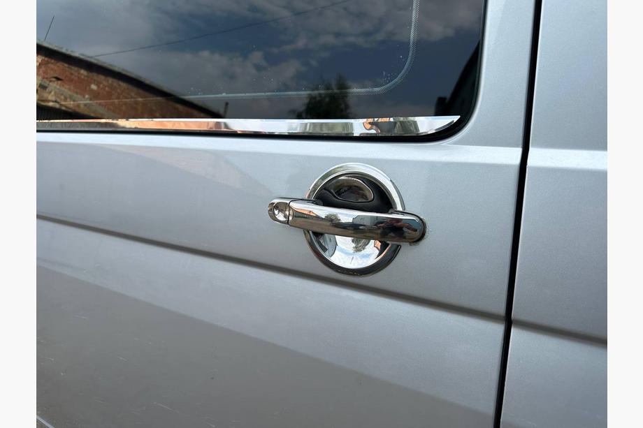 Volkswagen T5 2010-2015 Couvre-poignées en acier inoxydable 4 pièces. OmsaLine - Acier Inoxydable Italien Image