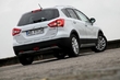 La familiarité avec la mise à jour crossover Suzuki SX4 S-Cross photo 2