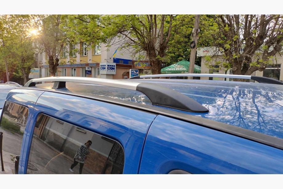 Fiat Doblo I 2005-2010 Barres de Toit Chromées Base Maxi, Pieds Metalliques Photo 2