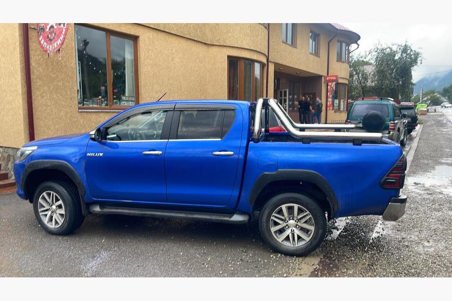 Toyota Hilux 2015- Arceau en inox Image