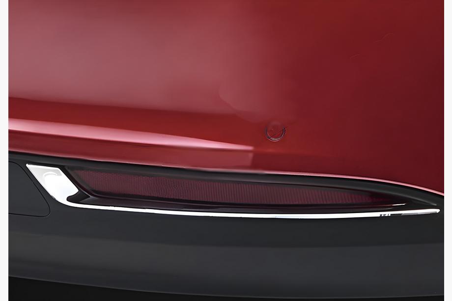 Fiat Tipo 2016- Entourage de reflecteurs arrieres (Sedan, inox) Image