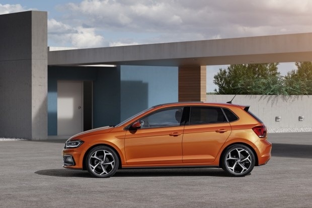 Présentation de la berline Volkswagen Polo de la sixième génération