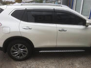 Nissan X-trail T32/Rogue 2014-2021 Barres longitudinales de toit design d'origine (Gris) photo 2