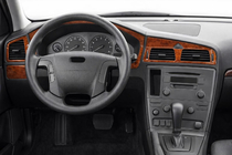 Volvo V70 2000-2007 Couvre tableau de bord (Principal, 2005-2007) photo 1