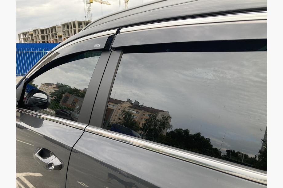 Kia Sportage 2015-2021 Déflecteurs de Fenêtre avec Moulure Chromée (4 pcs, Niken) Photo 2