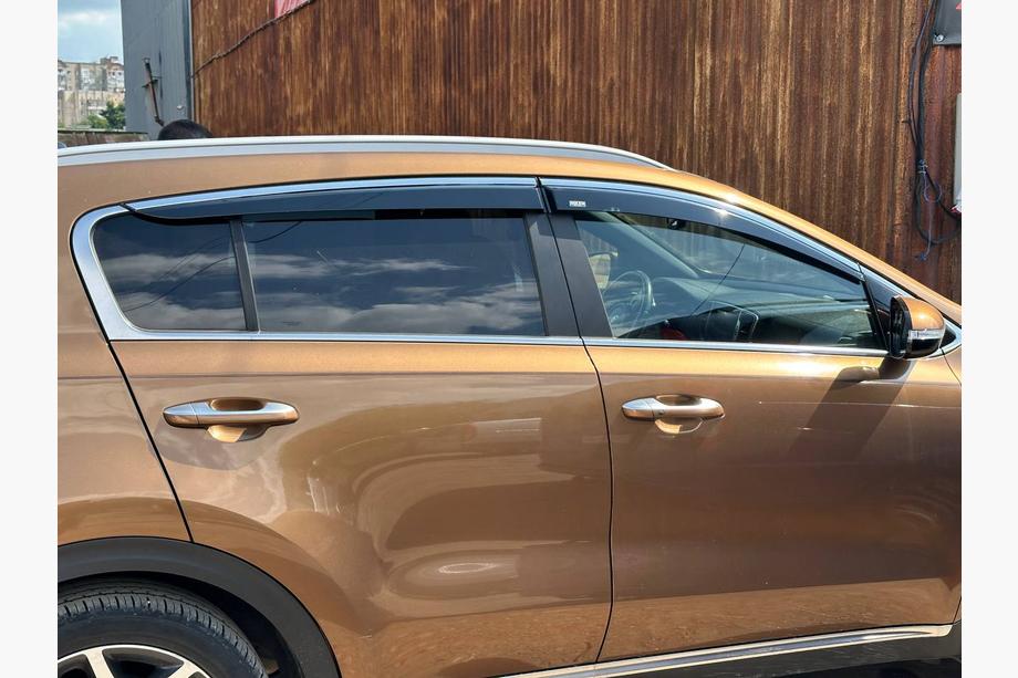Kia Sportage 2015-2021 Déflecteurs de Fenêtre avec Moulure Chromée (4 pcs, Niken) Photo 11