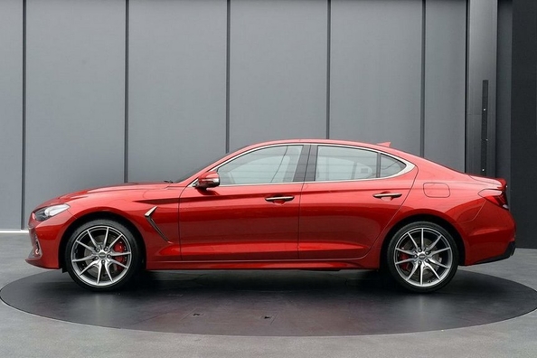 Les coréens ont présenté le principal concurrent de la BMW 3-Series