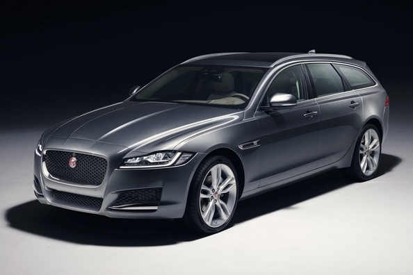 Jaguar publiera le break, qui sera en concurrence pour la Mercedes classe E et BMW 5 Series