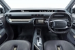 Toyota a présenté un mélange de suv et de fourgon photo 5