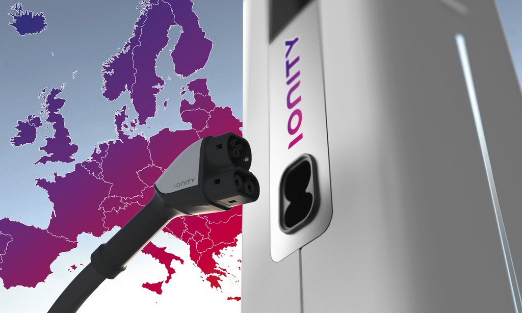 Mondiaux d’automobiles leaders de construire un réseau de recharges électriques en Europe