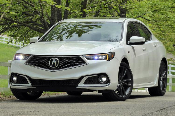 Mis à jour premium berline Acura TLX Photo 1