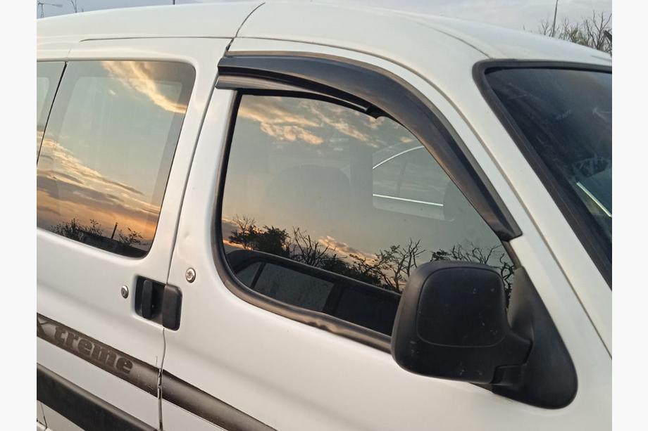 Citroen Berlingo 1996-2008 Déflecteurs de Vitres (2 pcs, Sunplex Sport) Photo 1