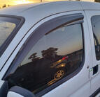Peugeot Partner 1996-2008 Déflecteurs de Vitres (2 pcs, Sunplex Sport) photo 5