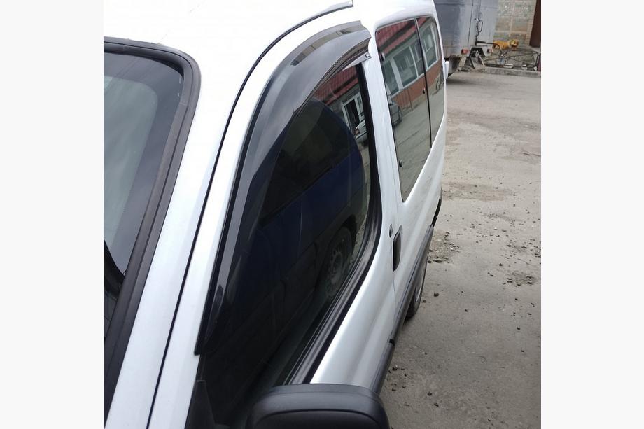 Peugeot Partner 1996-2008 Déflecteurs de Vitres (2 pcs, Sunplex Sport) Image