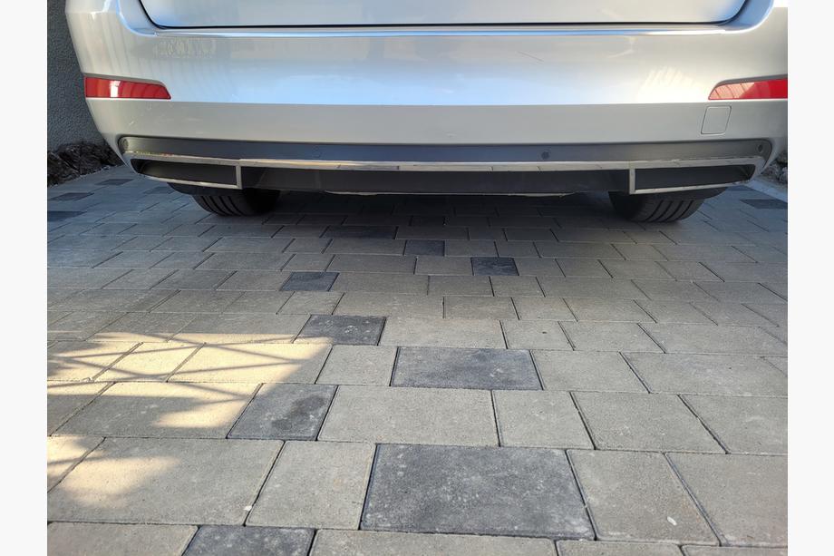 Skoda Octavia III A7 2013-2019 Entourage de diffuseur arrière (2013-2017, acier inoxydable) OmsaLine - Inox Italien Photo 3