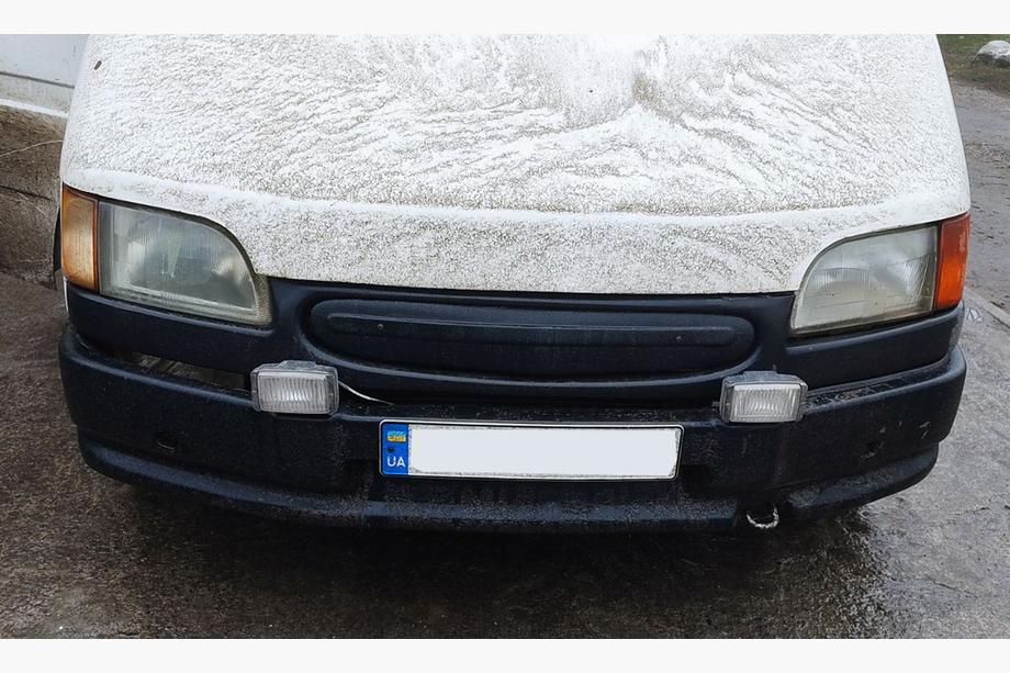 Ford Transit 1991-2000 Calandre d'hiver Brillant Photo 6