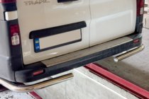 Opel Vivaro 2015-2019 Barres d’angle arrière (2 pcs, inox) photo 1