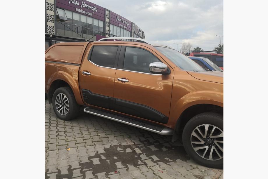 Nissan Navara/NP300 2016- Moulures de porte (4 pcs, ABS) Image