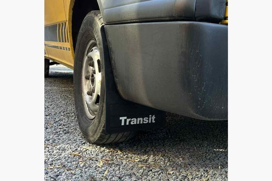 Ford Transit 2000–2014 Bavettes arrière (2 pcs) Droites Image