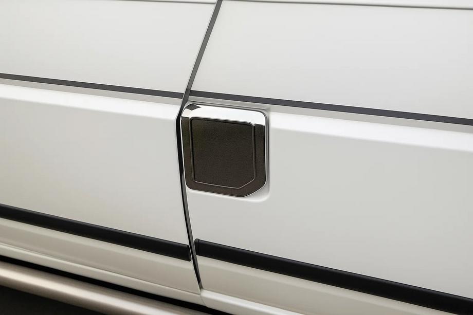 Volkswagen T4 Caravelle/Multivan 1990–2003 Cache Réservoir Chromé (OmsaLine, Inox) Image