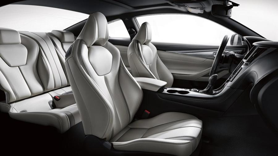 Le coupé Infiniti Q60 de la deuxième génération