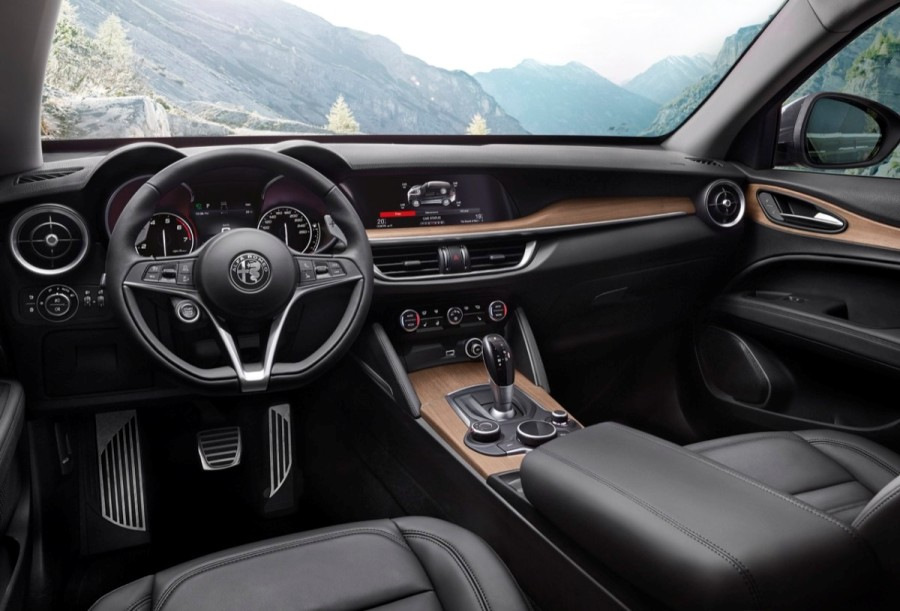 Examen de croisement Alfa Romeo Stelvio