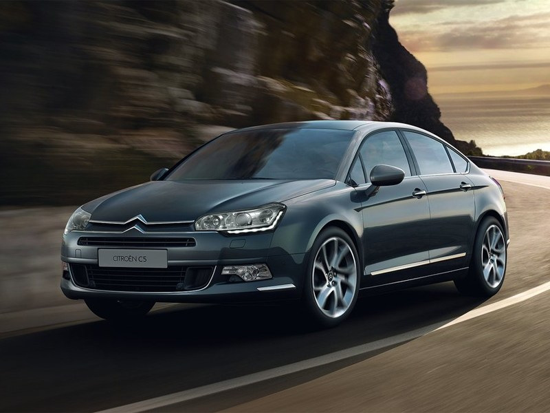 Présentation de la berline Citroen C5