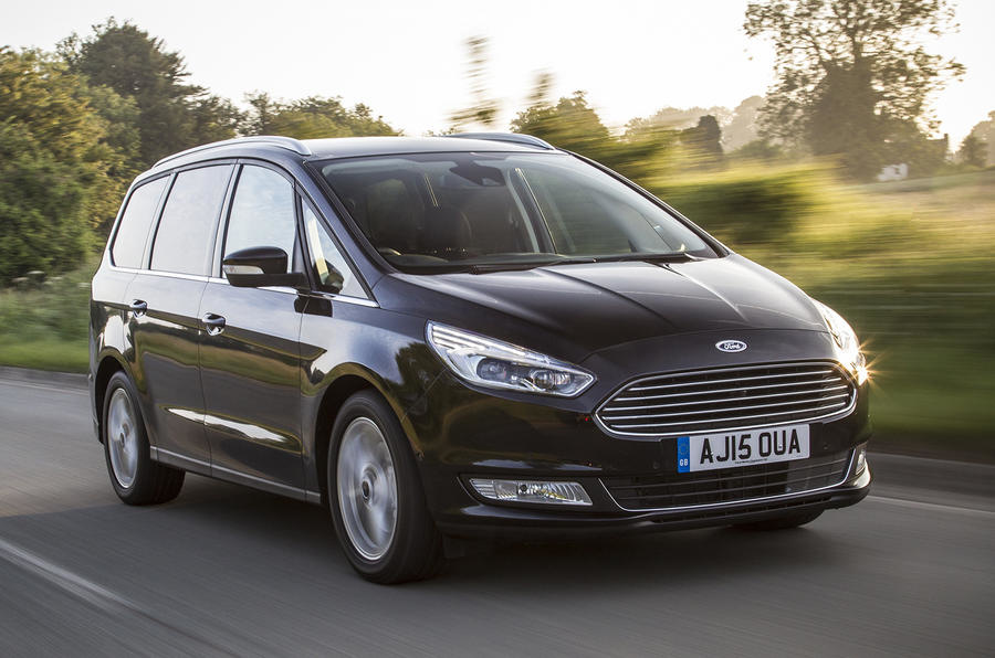 Présentation 7-local-une mini-fourgonnette Ford Galaxy de la quatrième génération