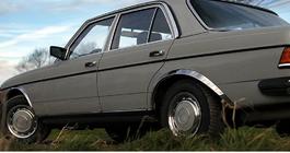 Voiture Miniature 1/34 Welly Mercedes-Benz W123 Classe E Berline Rouge 1975-1986 Env Modèle De Voiture En Métal