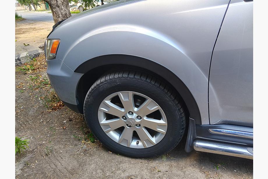 Mitsubishi Outlander 2006-2012 Extensions d'ailes (4 pcs, noires) Photo 2