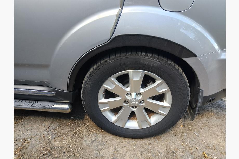 Mitsubishi Outlander 2006-2012 Extensions d'ailes (4 pcs, noires) Photo 4